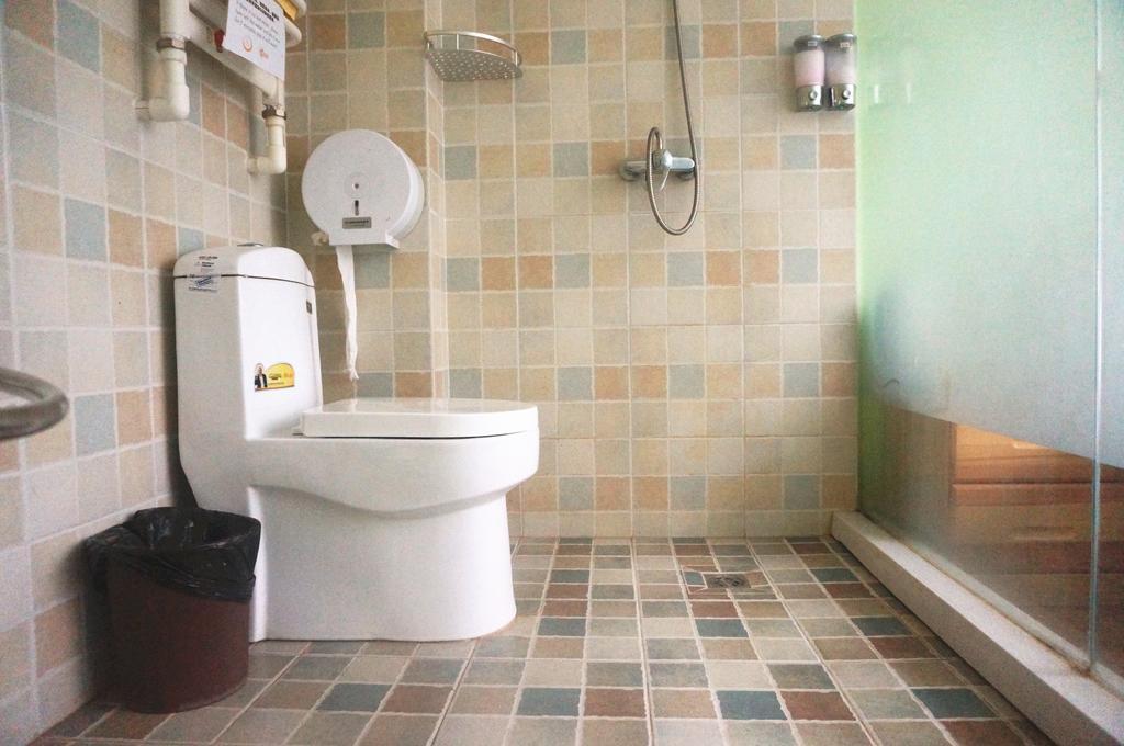 Dalian Buzz Light Year Youth Hostel Dış mekan fotoğraf