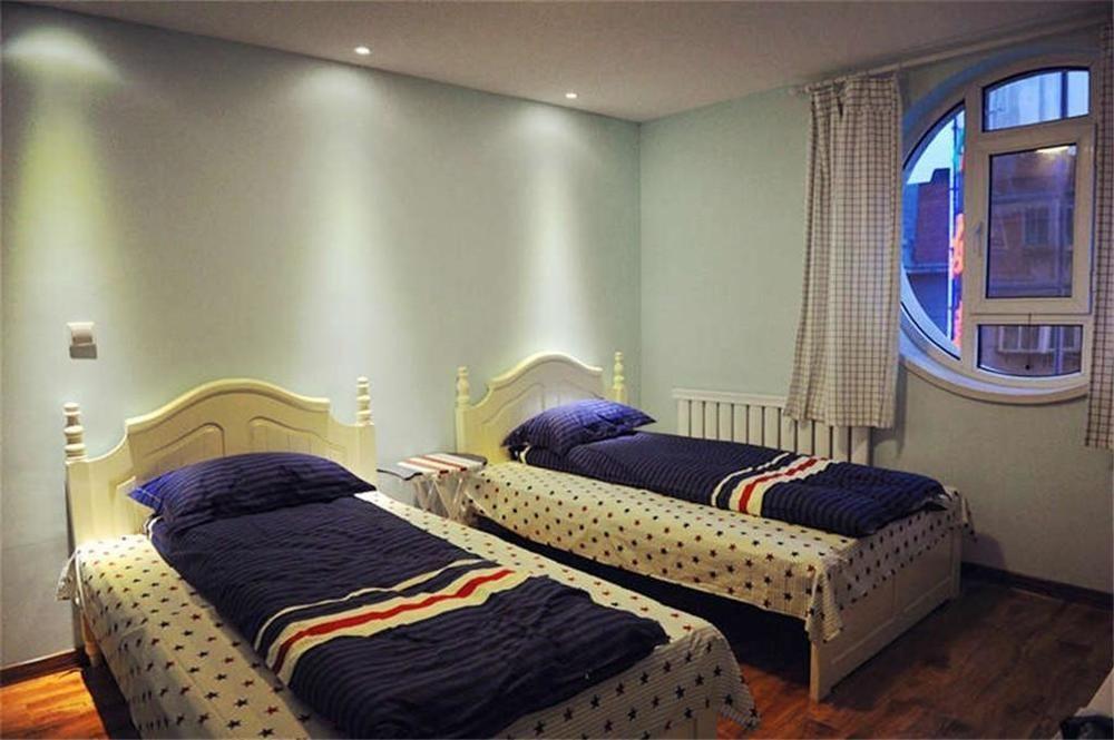 Dalian Buzz Light Year Youth Hostel Dış mekan fotoğraf